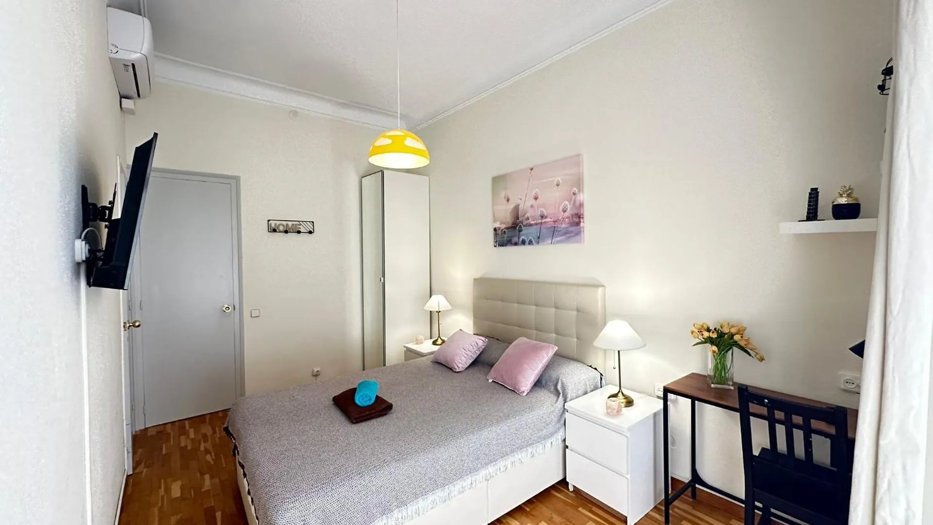 Habitaciones En La Calle Aribau 바르셀로나 스페인